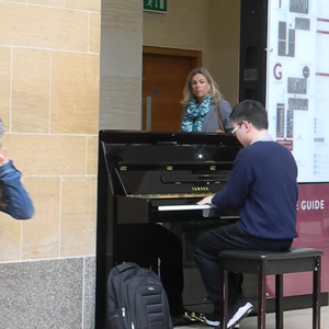 免费看裸体🔞🔞🔞网水视频
